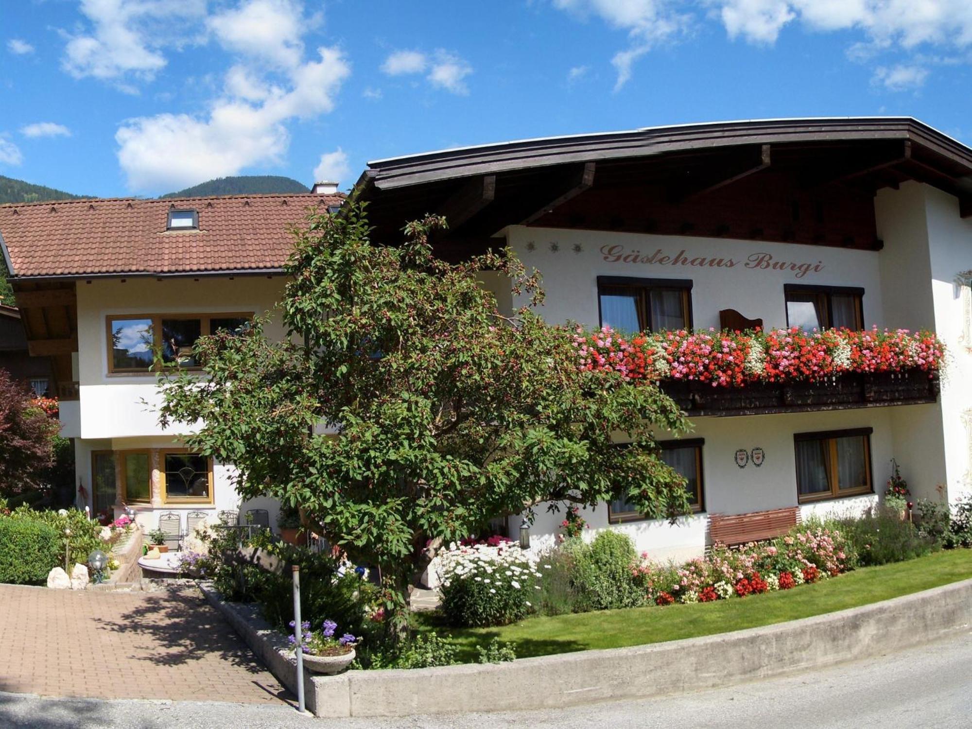 Gaestehaus Burgi ฟือเกน ภายนอก รูปภาพ