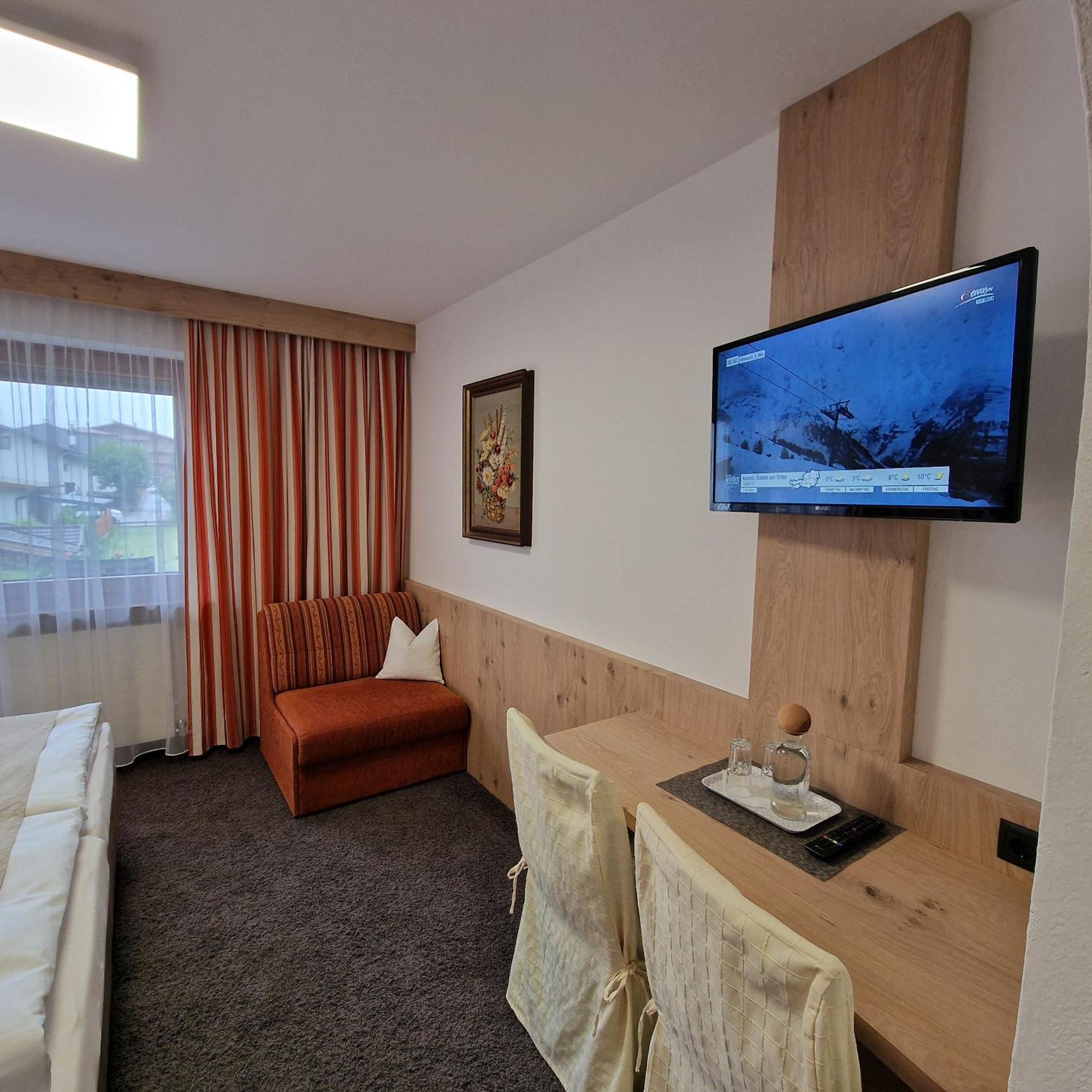 Gaestehaus Burgi ฟือเกน ภายนอก รูปภาพ